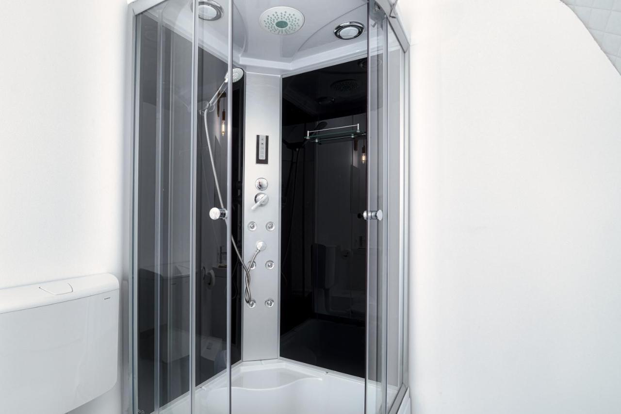 Seagloo Glamping - Adults Only Hotel Costinesti Bagian luar foto